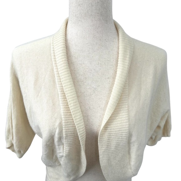 BANANA REPUBLIC Women's L Ivory Cashmere & Wool Blend Short Sleeve Shrug Sweater - Picture 3 of 12